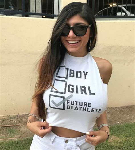 porn of mia|Mia Khalifa New Porn Videos